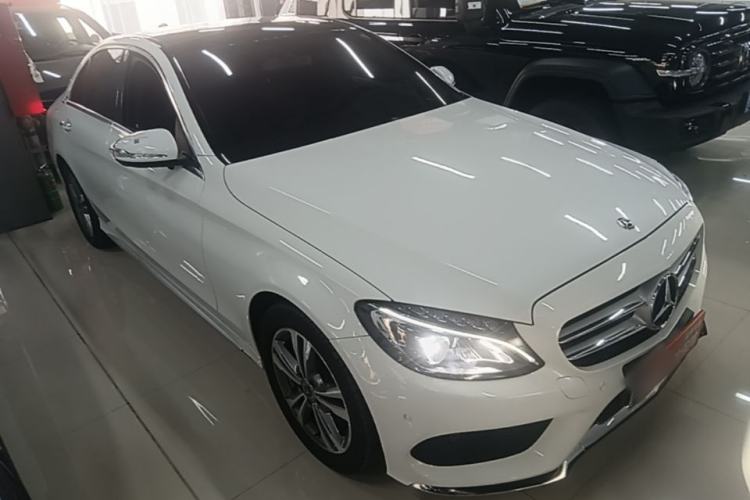 Used Mercedes-Benz C-Class 2018 C 200 L Sport Edition Front Right 45 Deg