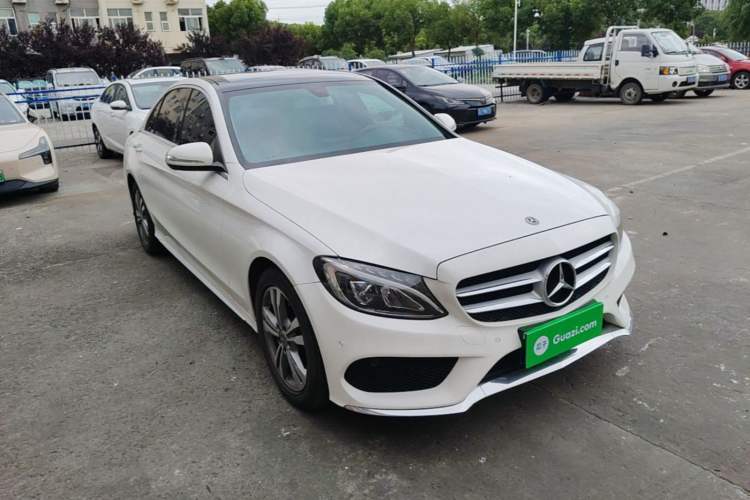 Used Mercedes-Benz C-Class 2018 C 200 L Sport Edition Front Right 45 Deg