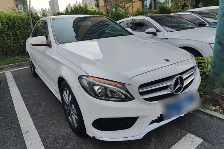 Used Mercedes-Benz C-Class 2018 C 200 L Sport Edition Front Right 45 Deg