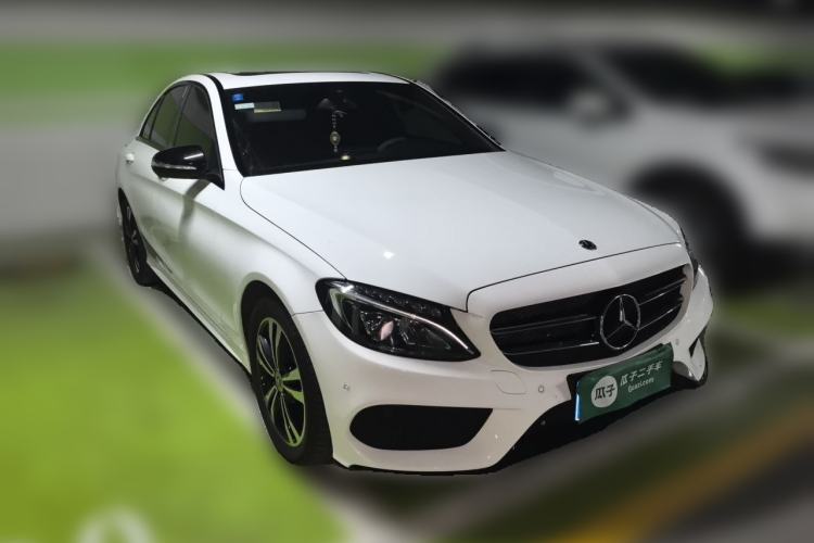 Used Mercedes-Benz C-Class 2018 C 200 Sport Edition Front Right 45 Deg