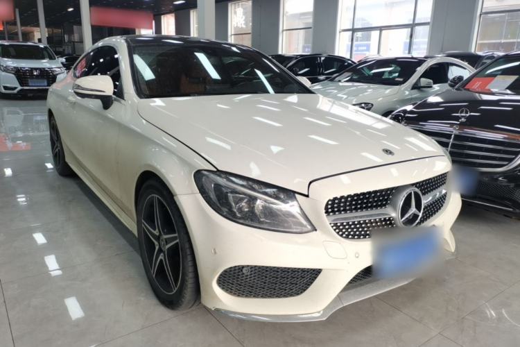 Used Mercedes-Benz C-Class 2018 C 200 Coupe Front Right 45 Deg