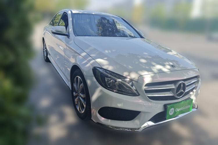 Used Mercedes-Benz C-Class 2018 C 180 L Fashion Edition Sport Version Front Right 45 Deg