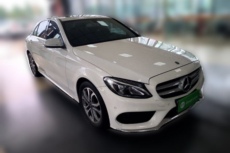 Used Mercedes-Benz C-Class 2018 C 180 L Fashion Edition Sport Version Front Right 45 Deg