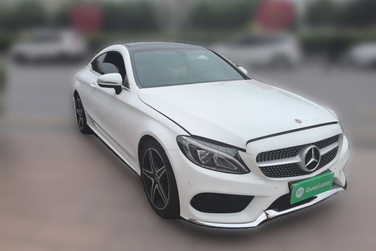 Used Mercedes-Benz C-Class 2018 C 200 Coupe Front Right 45 Deg