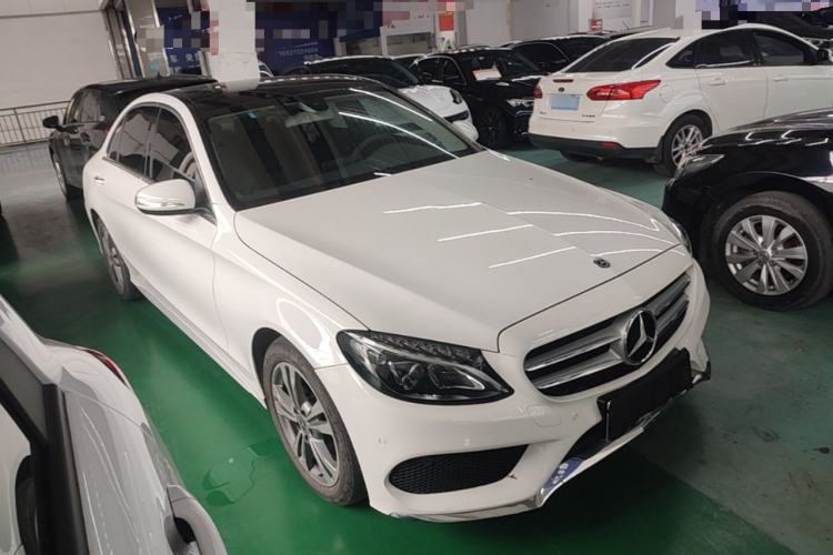 Used Mercedes-Benz C-Class 2018 C 200 L Sport Edition Front Right 45 Deg