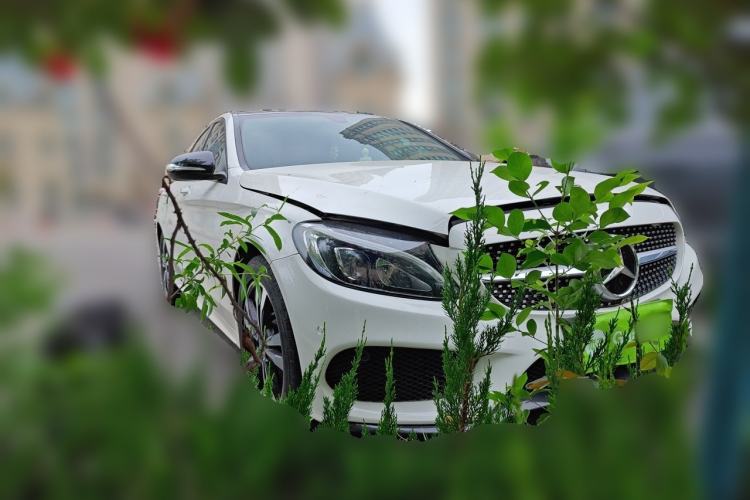 Used Mercedes-Benz C-Class 2018 C 200 Sport Edition Front Right 45 Deg