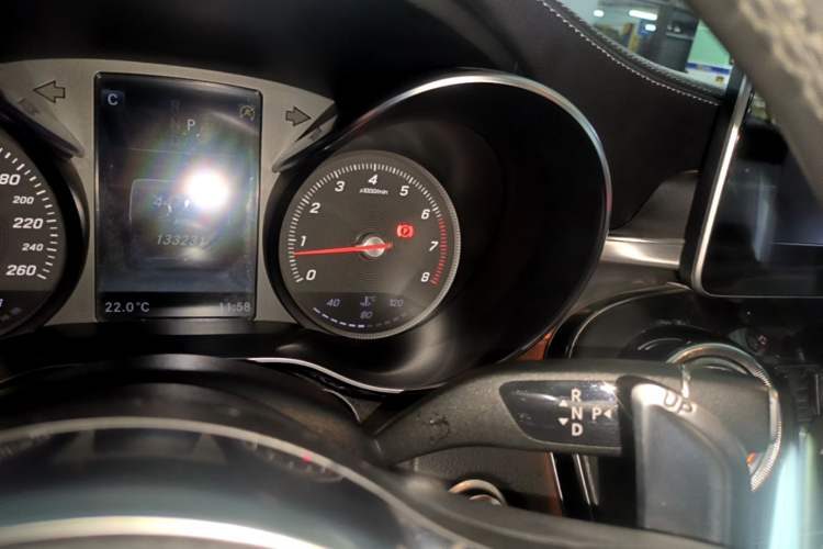 Used Mercedes-Benz C-Class 2018 C 200 Coupe Gear Lever