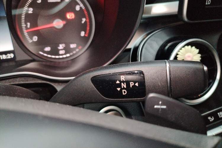 Used Mercedes-Benz C-Class 2018 C 200 L Sport Edition Gear Lever