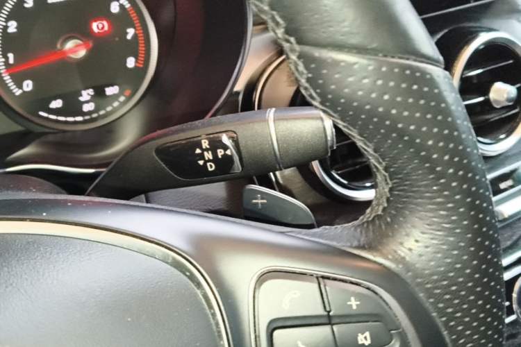 Used Mercedes-Benz C-Class 2018 C 200 L Sport Edition Gear Lever
