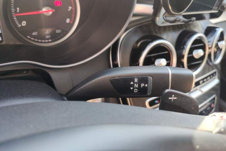 Used Mercedes-Benz C-Class 2018 C 200 L Sport Edition Achievement Special Edition Gear Lever