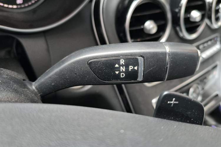 Used Mercedes-Benz C-Class 2018 C 200 L Gear Lever