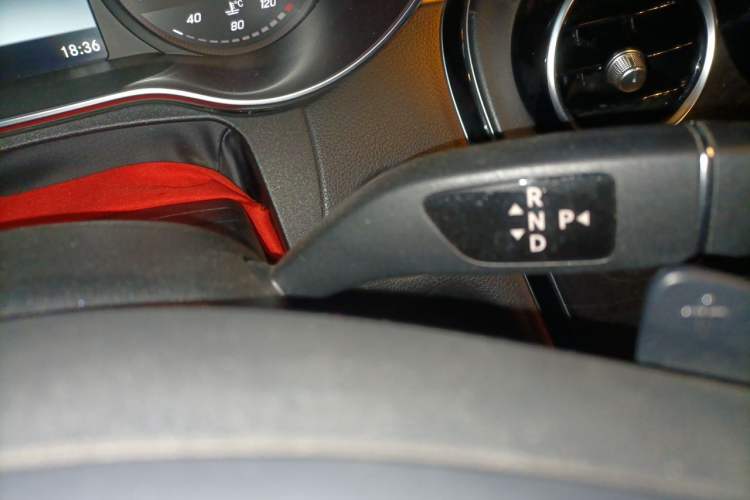 Used Mercedes-Benz C-Class 2018 C 200 L Sport Edition Gear Lever