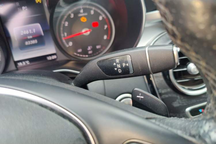 Used Mercedes-Benz C-Class 2018 C 200 L Sport Edition Gear Lever
