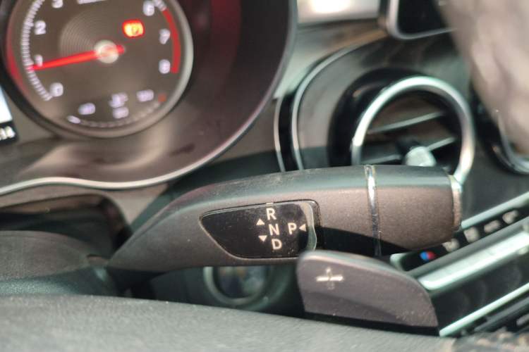 Used Mercedes-Benz C-Class 2018 C 200 L Sport Edition Gear Lever