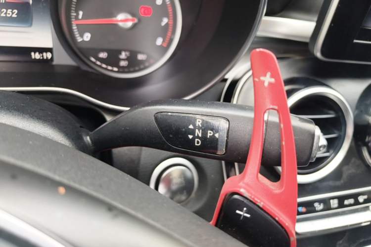 Used Mercedes-Benz C-Class 2018 C 200 L Sport Edition Gear Lever
