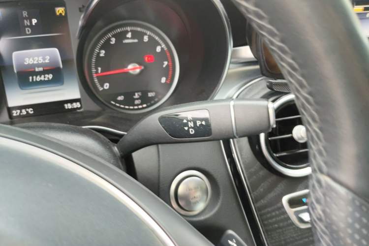 Used Mercedes-Benz C-Class 2018 C 200 L Sport Edition Gear Lever
