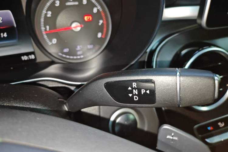 Used Mercedes-Benz C-Class 2018 C 200 L Sport Edition Gear Lever