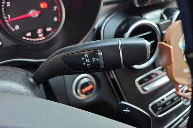 Used Mercedes-Benz C-Class 2018 C 200 L Sport Edition Gear Lever