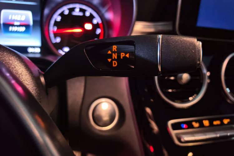 Used Mercedes-Benz C-Class 2018 C 200 Sport Edition Gear Lever