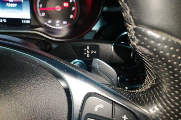 Used Mercedes-Benz C-Class 2018 C 200 Coupe Gear Lever