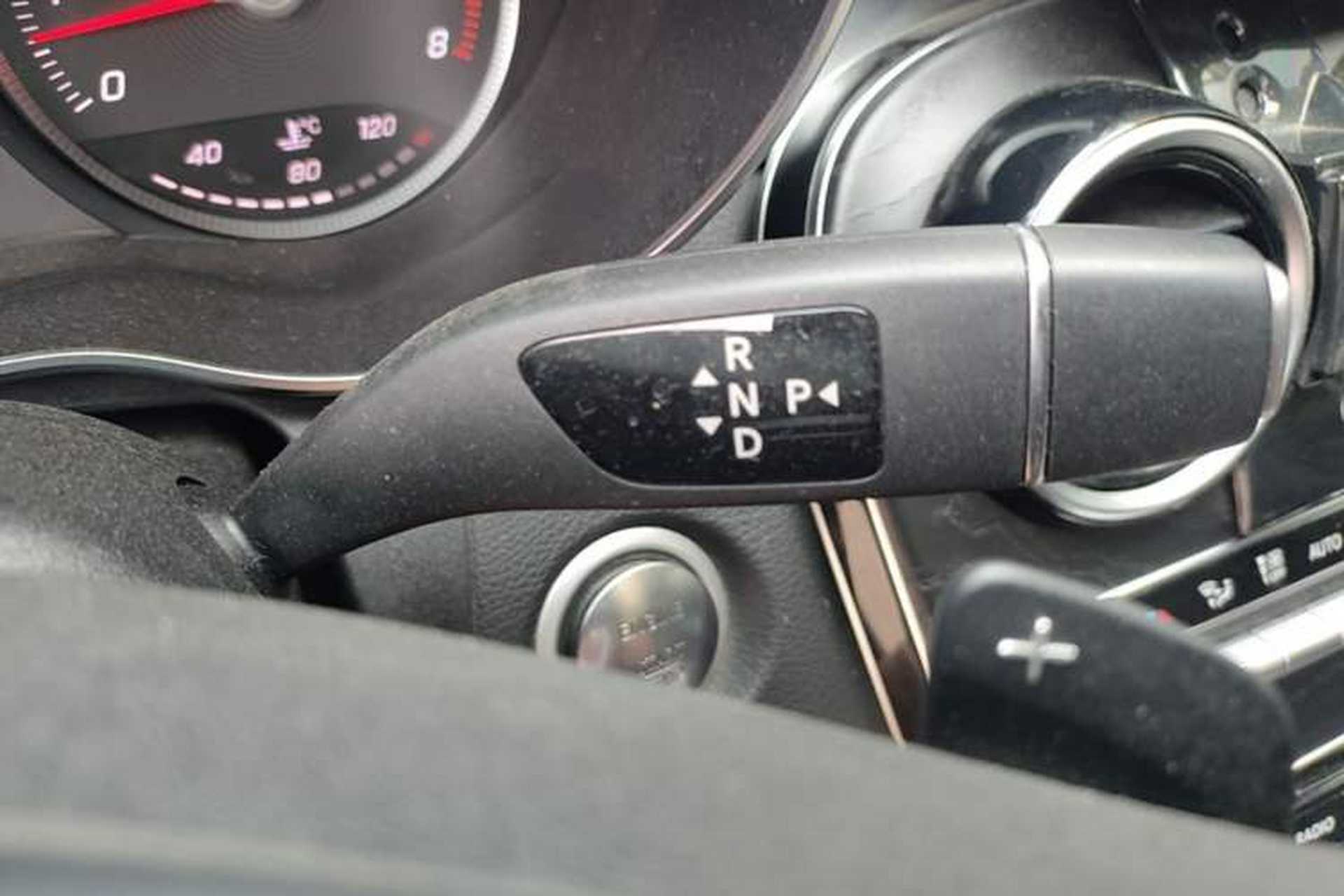 Used Mercedes-Benz C-Class 2018 C 200 L Sport Edition Gear Lever