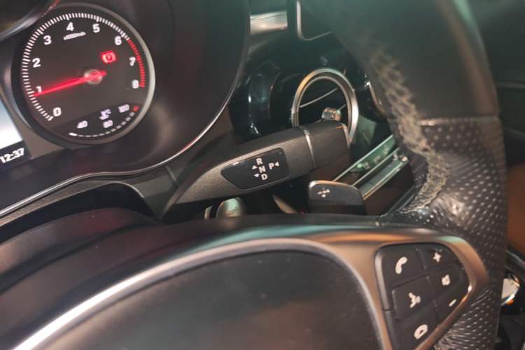 Used Mercedes-Benz C-Class 2018 C 200 Coupe Gear Lever