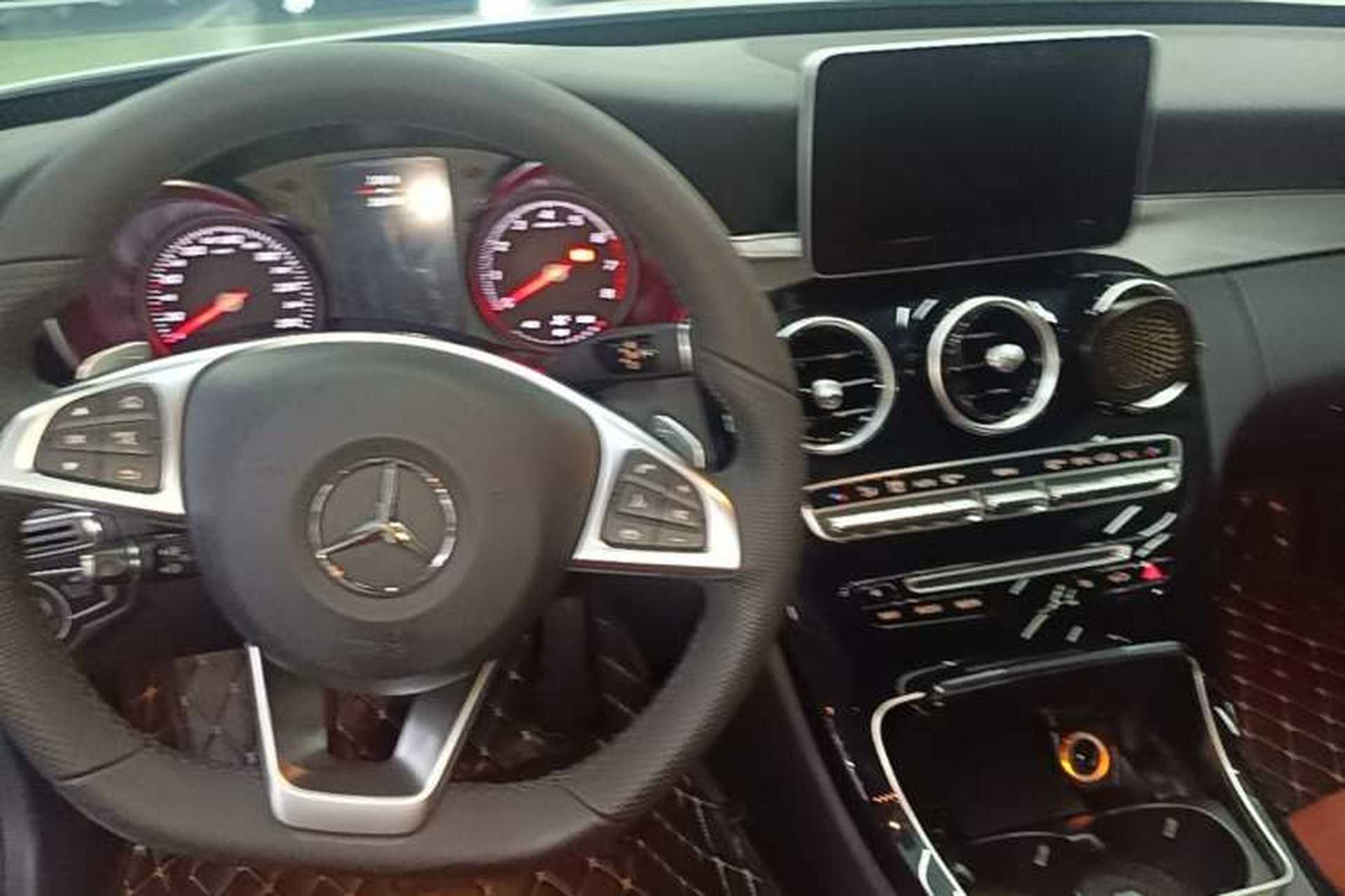 Used Mercedes-Benz C-Class 2018 C 200 Sport Edition Gear Lever