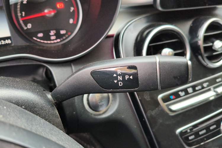 Used Mercedes-Benz C-Class 2018 C 200 L Sport Edition Achievement Special Edition Gear Lever