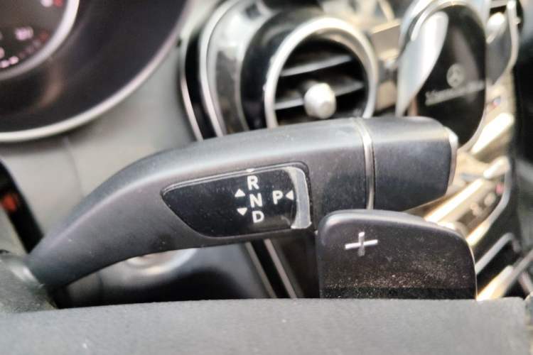 Used Mercedes-Benz C-Class 2018 C 200 L Sport Edition Achievement Special Edition Gear Lever