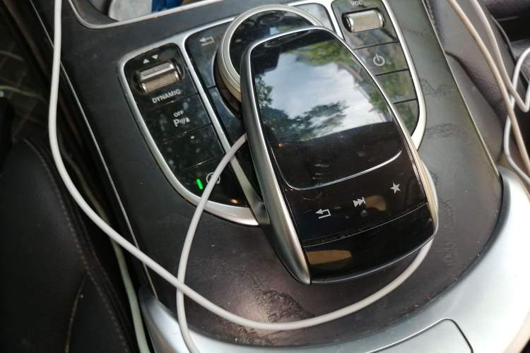Used Mercedes-Benz C-Class 2018 C 200 L Sport Edition Gear Lever