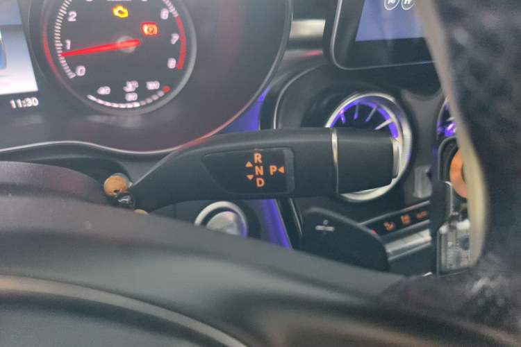 Used Mercedes-Benz C-Class 2018 C 200 L Sport Edition Gear Lever