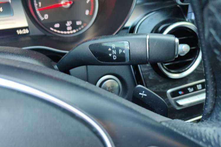 Used Mercedes-Benz C-Class 2018 C 200 L Sport Edition Gear Lever