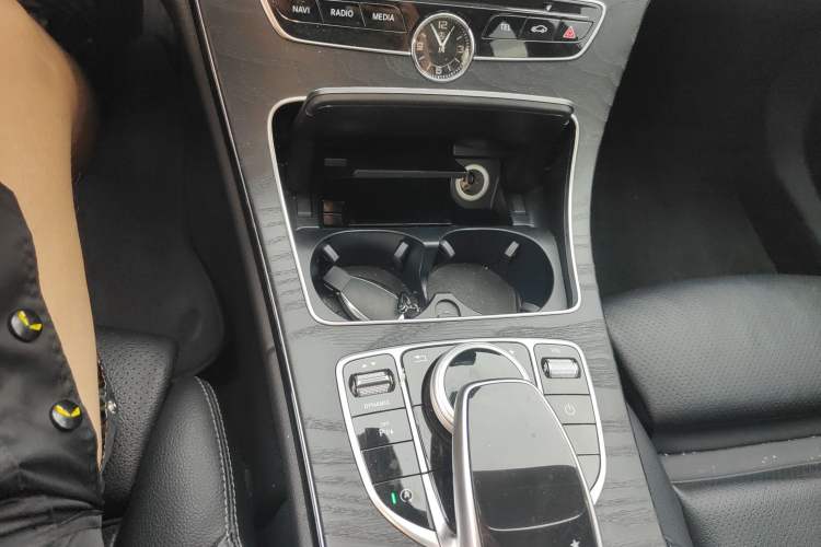 Used Mercedes-Benz C-Class 2018 C 200 Estate Gear Lever