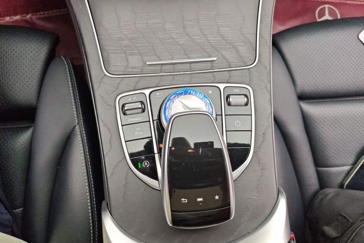 Used Mercedes-Benz C-Class 2018 C 200 L Sport Edition Gear Lever