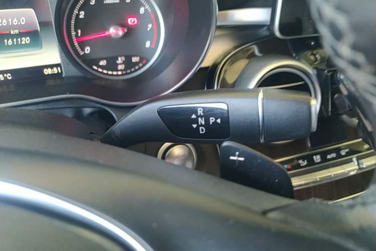 Used Mercedes-Benz C-Class 2018 C 200 L Gear Lever