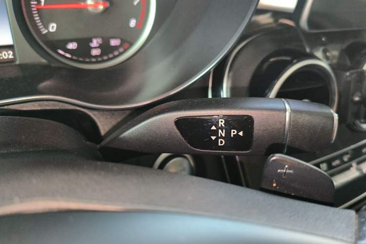 Used Mercedes-Benz C-Class 2018 C 200 L Sport Edition Gear Lever