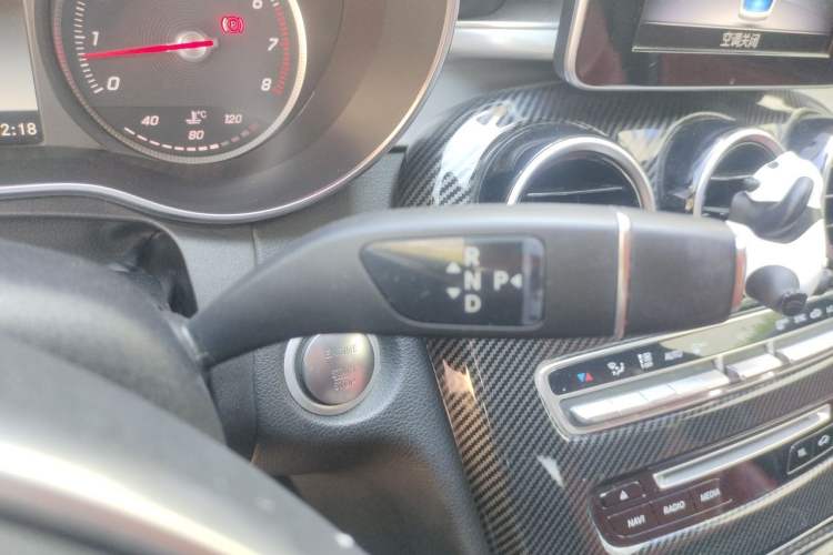 Used Mercedes-Benz C-Class 2018 C 200 Achievement Special Edition Gear Lever