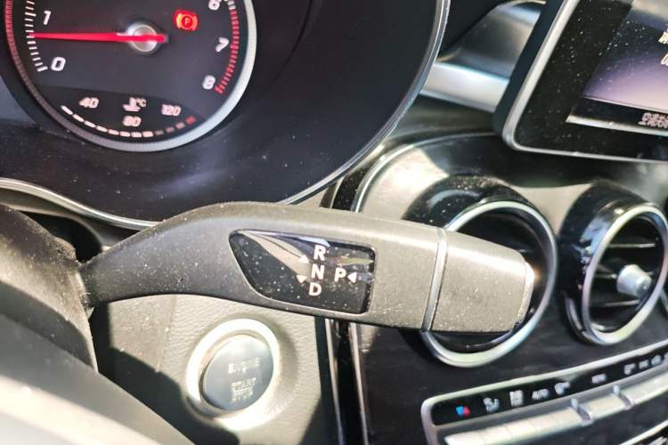 Used Mercedes-Benz C-Class 2018 C 200 L Sport Edition Gear Lever