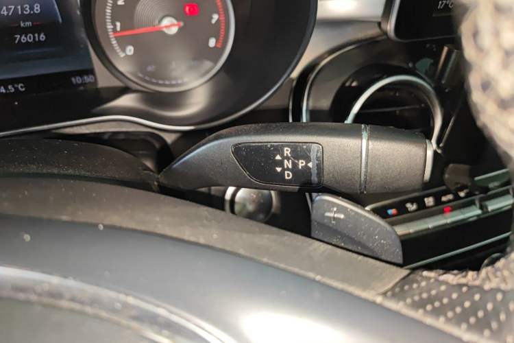 Used Mercedes-Benz C-Class 2018 C 200 L Sport Edition Gear Lever