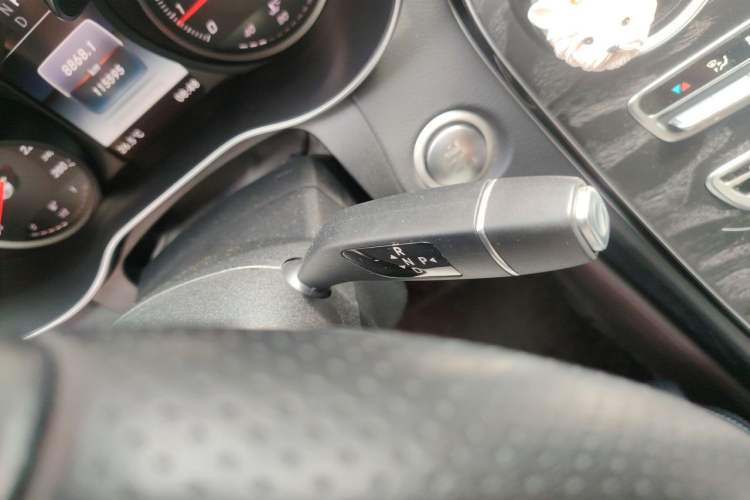 Used Mercedes-Benz C-Class 2018 C 200 L Sport Edition Gear Lever