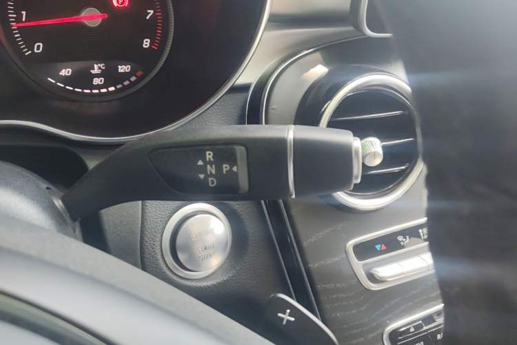 Used Mercedes-Benz C-Class 2018 C 200 L Sport Edition Gear Lever