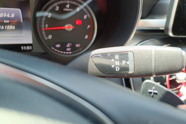 Used Mercedes-Benz C-Class 2018 C 200 L Sport Edition Achievement Special Edition Gear Lever
