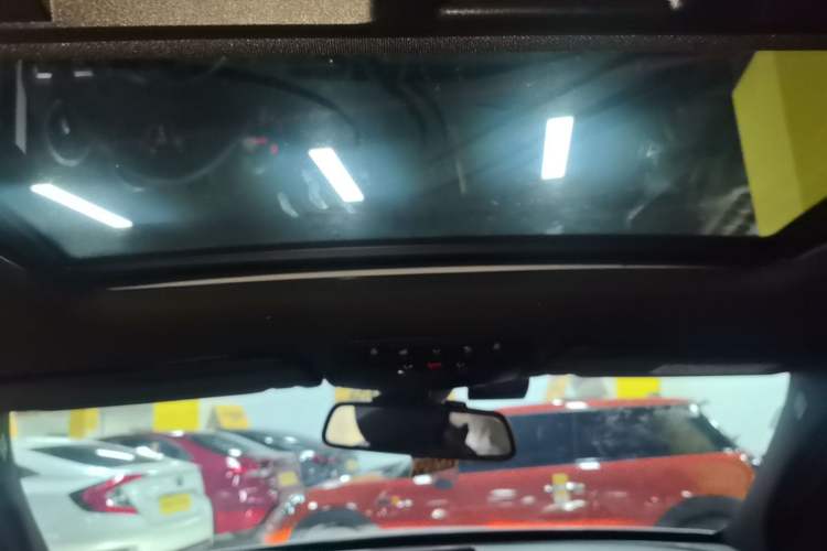 Used Mercedes-Benz C-Class 2018 C 200 Sport Edition Headliner