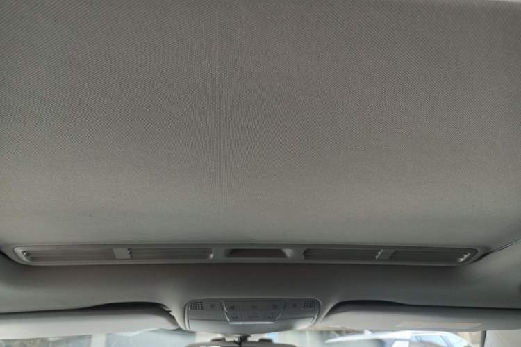 Used Mercedes-Benz C-Class 2018 C 180 L Dynamic Sports Edition Headliner
