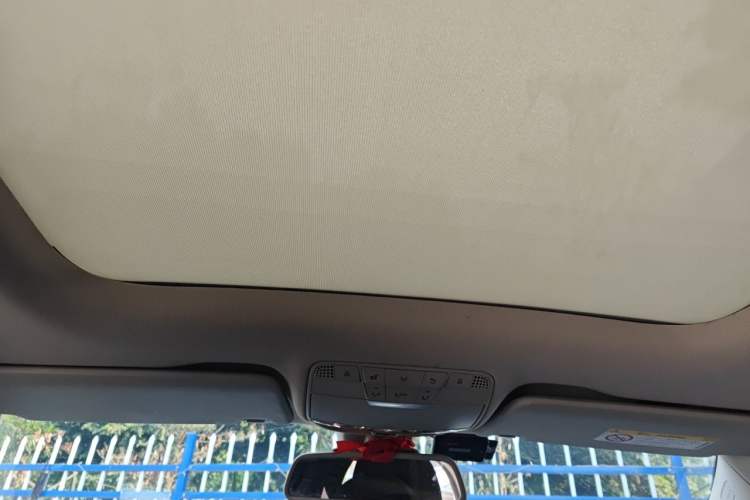 Used Mercedes-Benz C-Class 2018 C 200 L Sport Edition Headliner