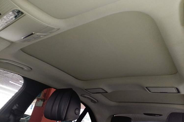 Used Mercedes-Benz C-Class 2018 C 200 L Sport Edition Headliner