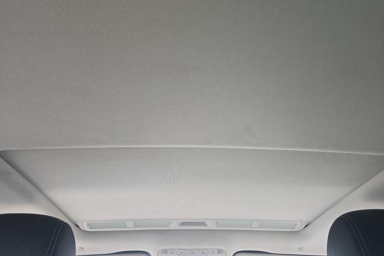 Used Mercedes-Benz C-Class 2018 C 180 L Dynamic Sports Edition Headliner