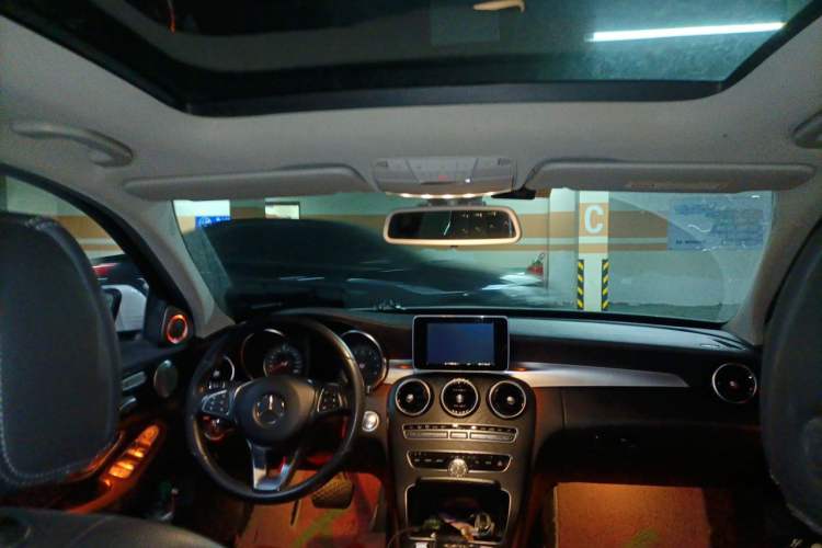 Used Mercedes-Benz C-Class 2018 C 200 L Sport Edition Headliner