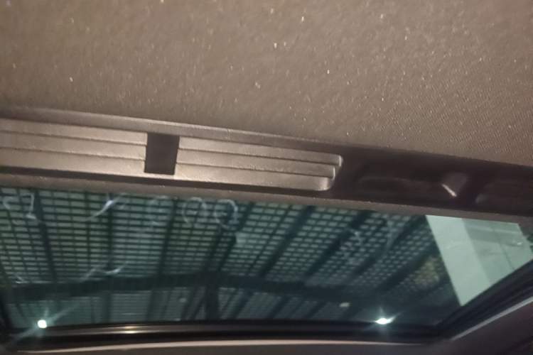 Used Mercedes-Benz C-Class 2018 C 200 Sport Edition Headliner