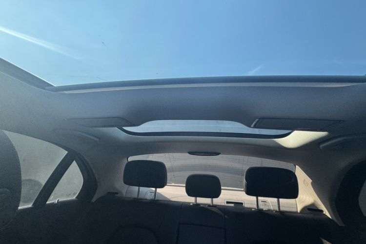 Used Mercedes-Benz C-Class 2018 C 200 L Sport Edition Headliner
